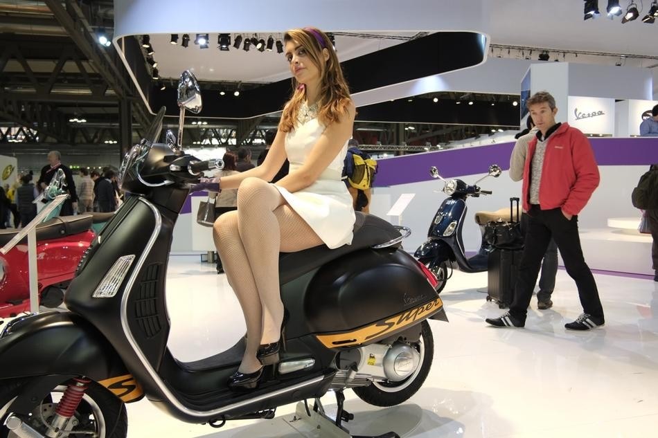 Eicma girls 2012
