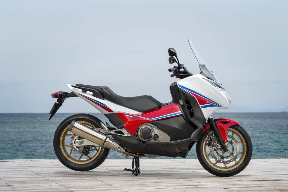 Honda NC750X e Integra S: un nuovo passo avanti