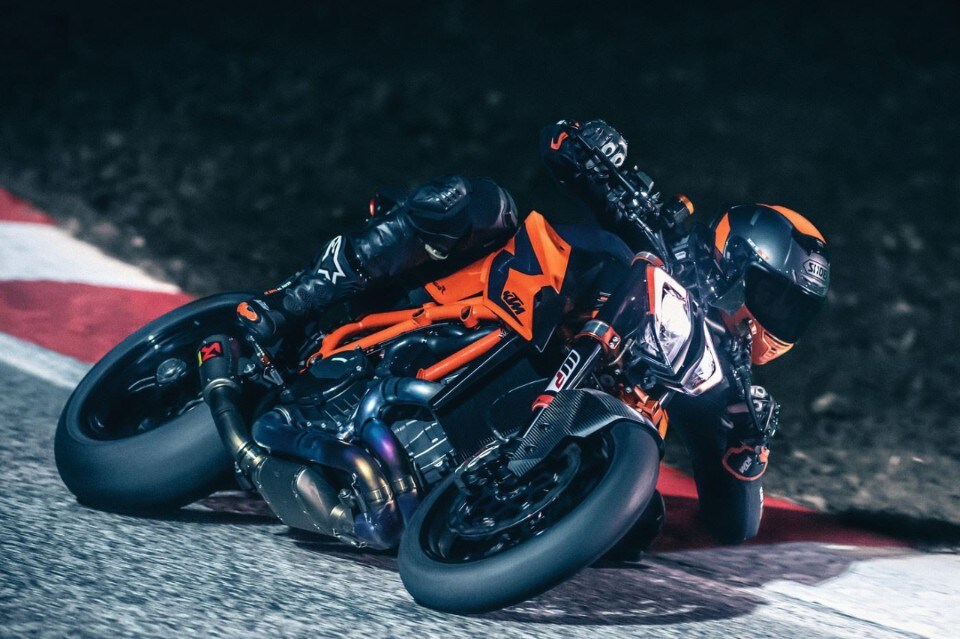 KTM 1290 Super Duke R