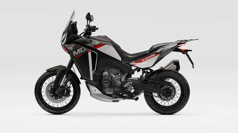 Moto Morini X-Cape 1200: l'adventure diventa grande