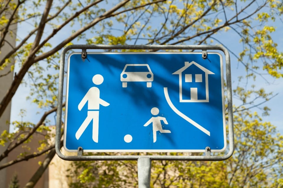 Viaggiare in moto in Germania: guida completa