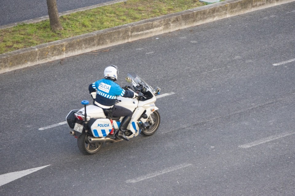Viaggiare in moto in Portogallo: guida completa