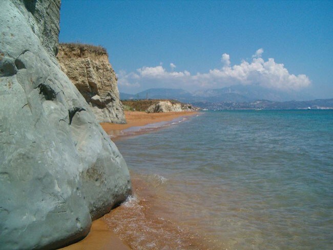 Cefalonia: due cuori e un cilindro