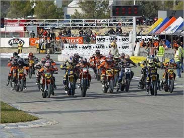 Supermoto: Van Den Bosch e Giraudo campioni