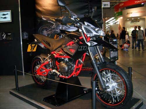 Megelli: le 125 anglo-taiwanesi