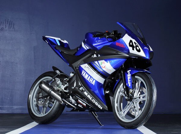 Al debutto la R125 Cup