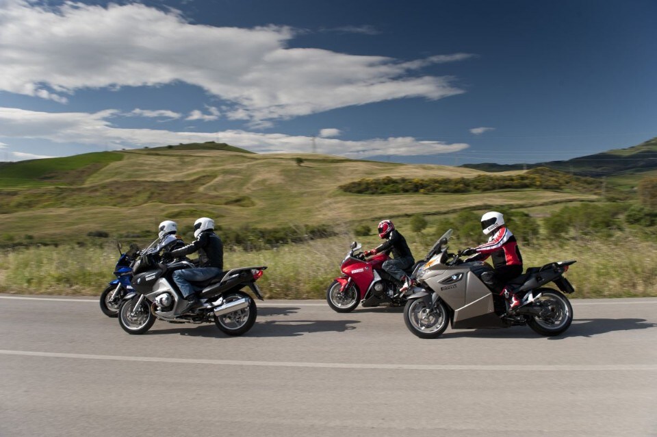 Ironman: la moto-maratona