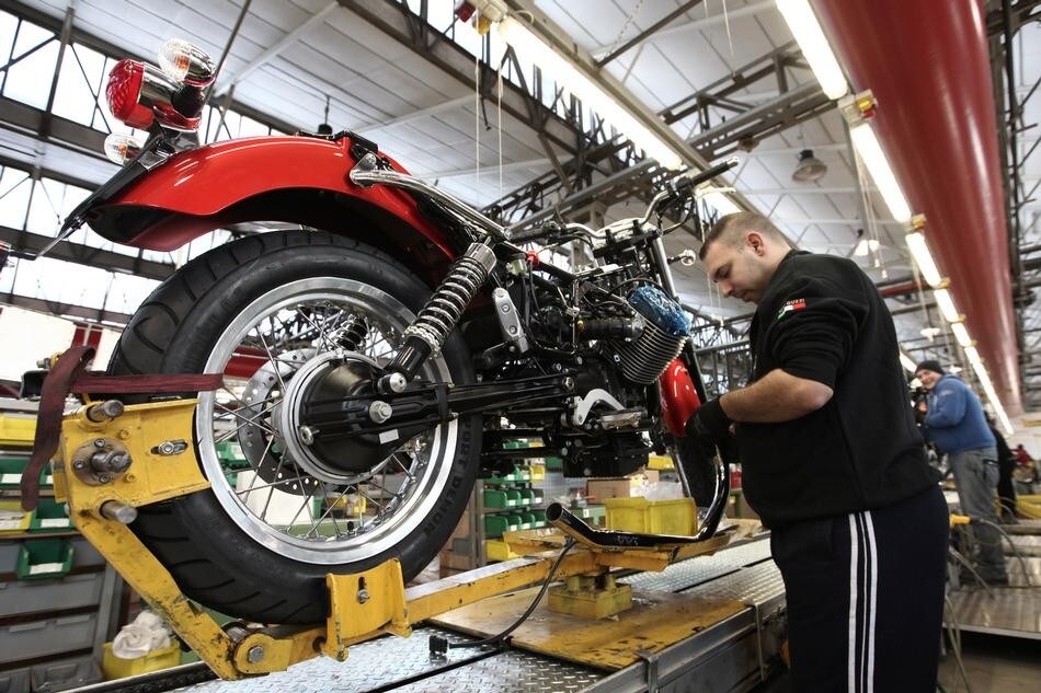 UE: arrivano ABS, Euro 4 e liberalizzazioni