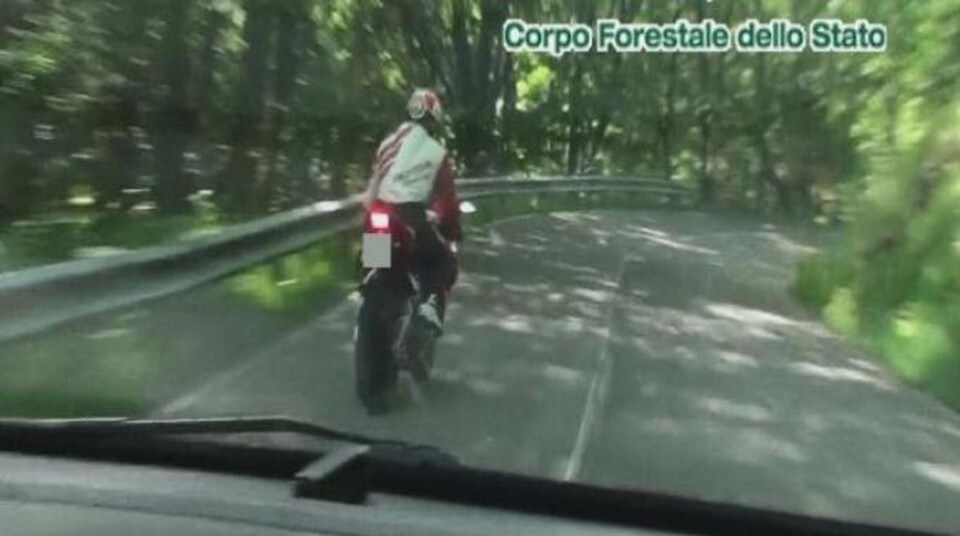 Stiamo attenti la fuori!