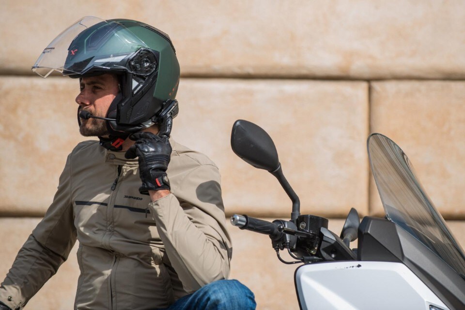 Contrordine: OK agli interfoni bluetooth in Francia