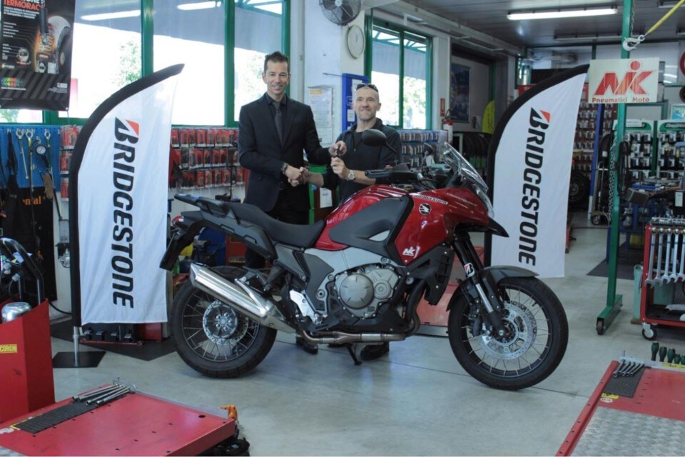 Finisce a Montebelluna la Honda Crosstourer messa in palio da Bridgestone