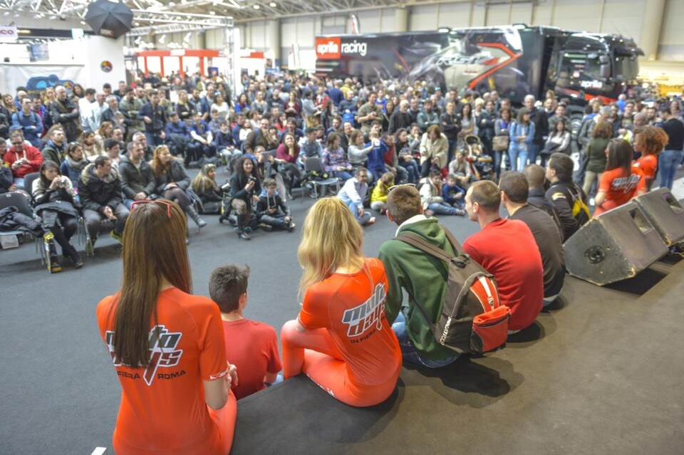 Tutti fotografi a Motodays 2016