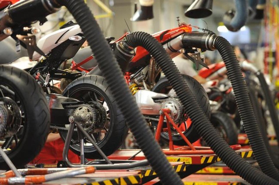 Test straordinari su veicoli e accessori