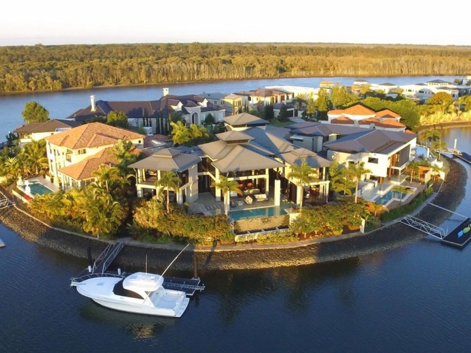 Casey Stoner vende la sua villa in Australia