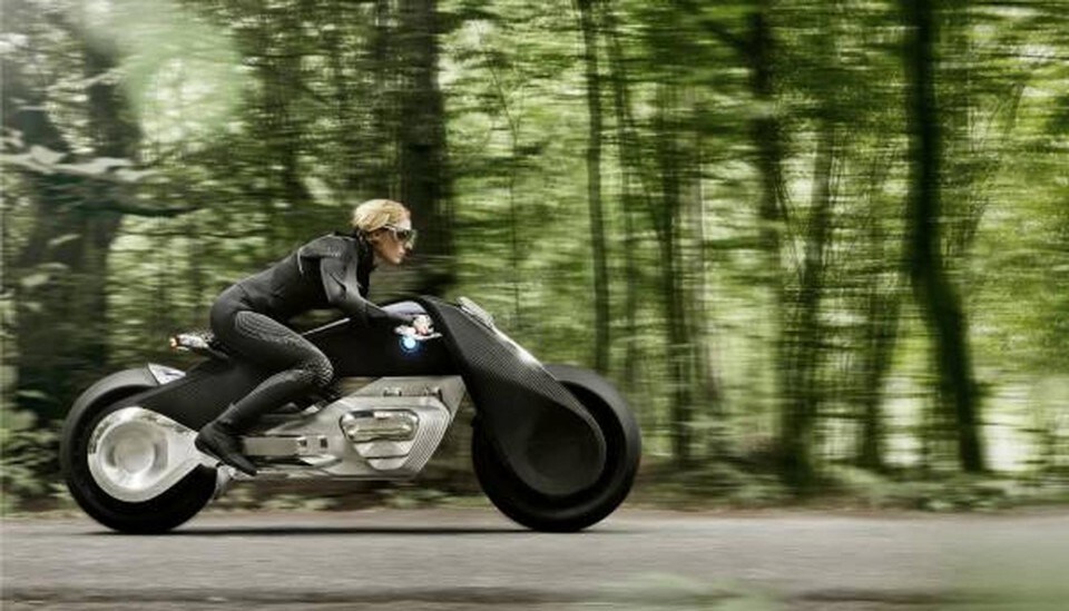 Vision Next 100, BMW ci porta nel futuro!