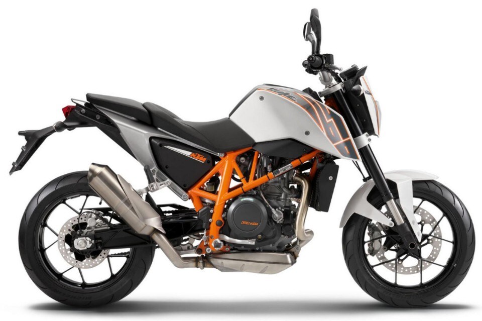 KTM richiama le 690 Duke/Duke R my 12-16