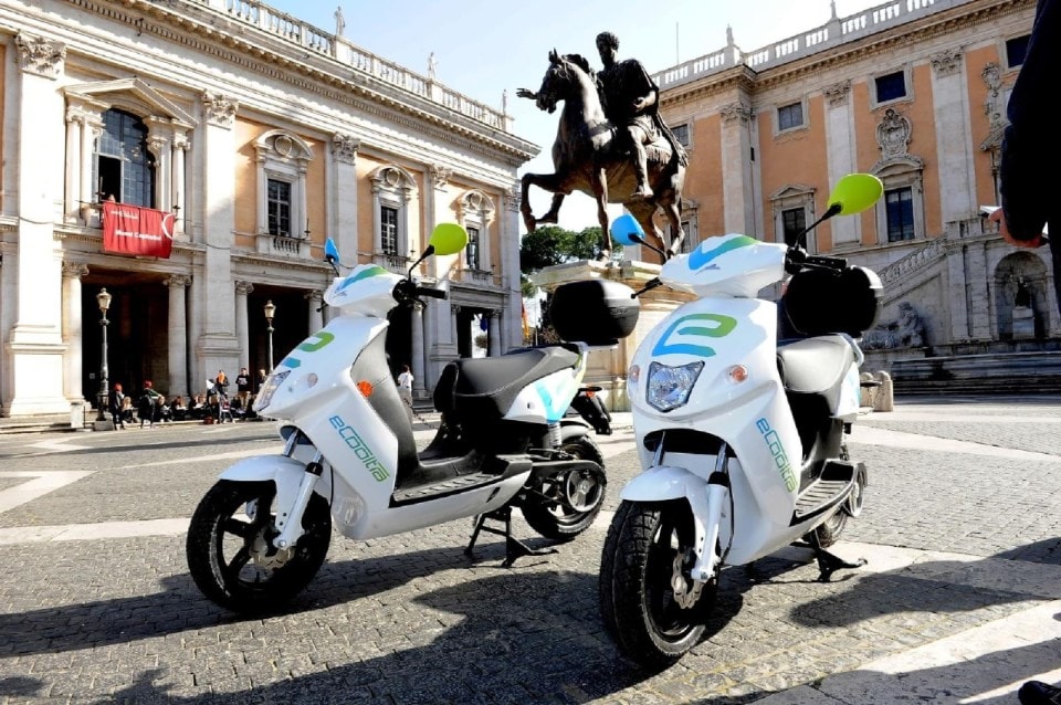Scooter sharing, eCooltra sbarca a Roma