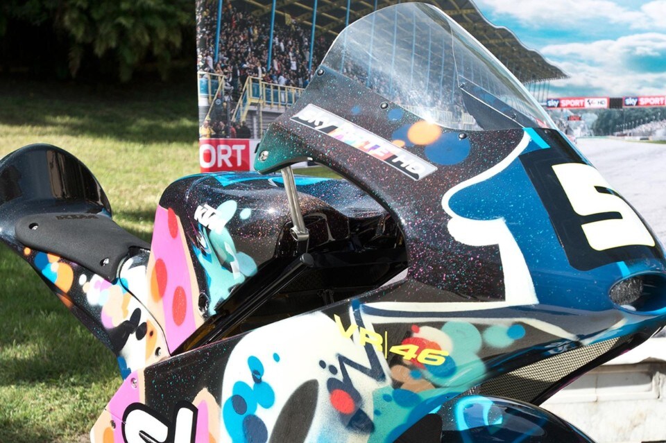 Le moto d'artista dello Sky Racing Team VR46 a Napoli