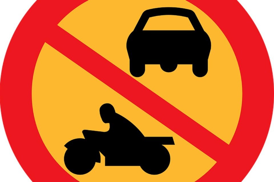 La ricerca: un automobilista su quattro odia i motociclisti