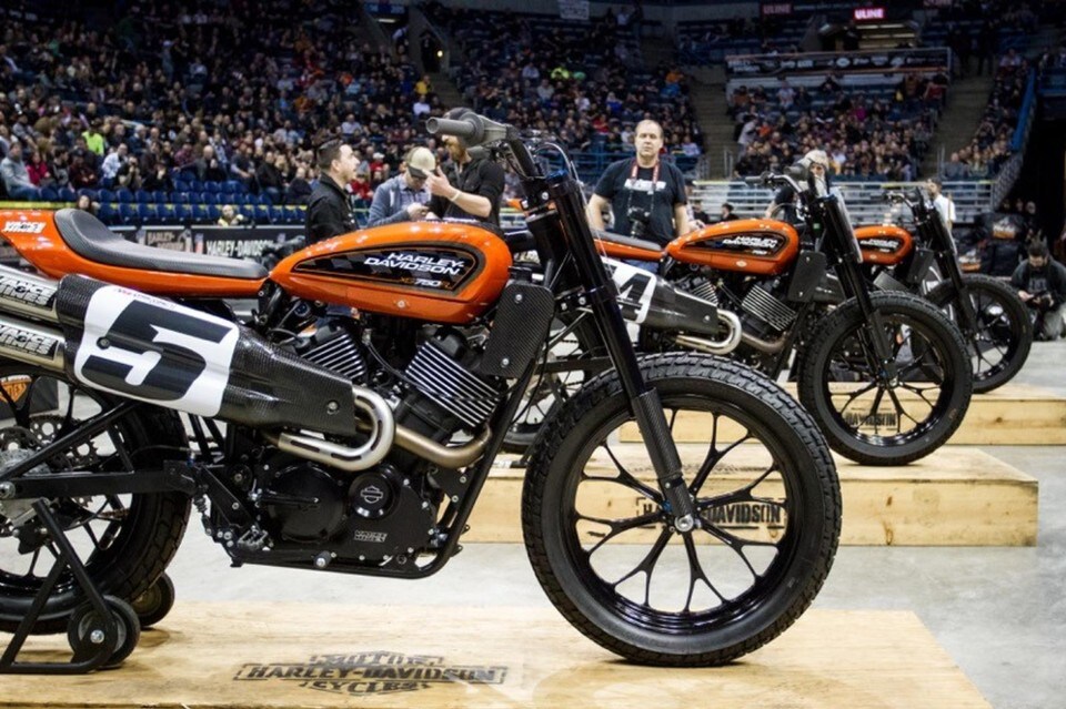 Harley-Davidson, a Faaker See 2017 la gara di flat track