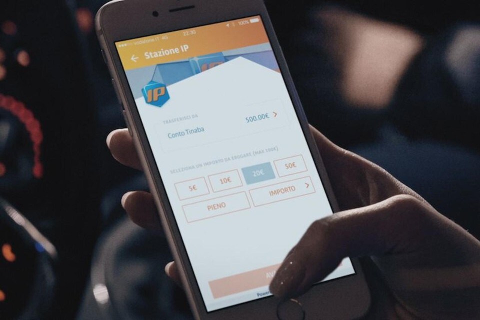 Con Tinaba il pieno si fa con lo smartphone