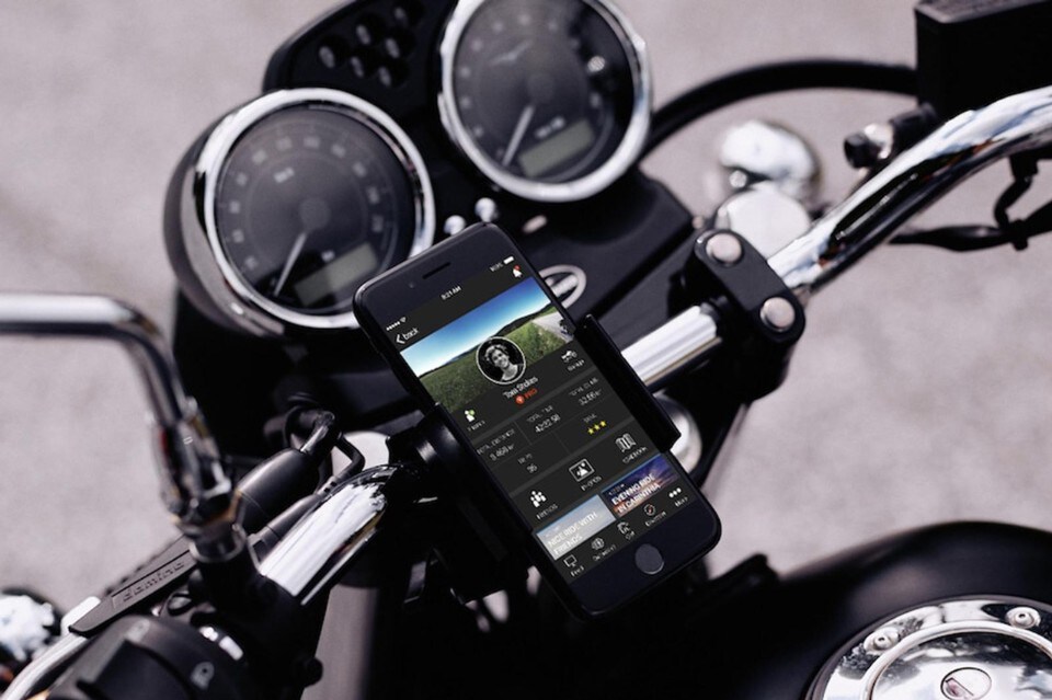 Arriva Riser Pro, l'app che fa da copilota
