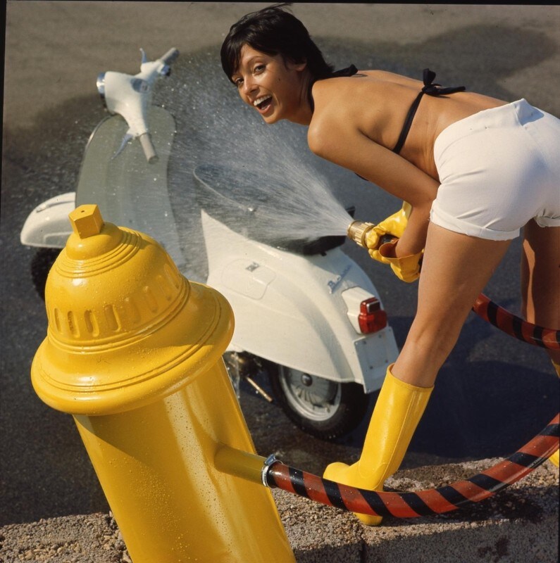 Il 1968 e la Vespa Primavera 125