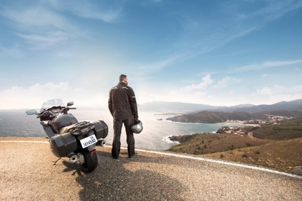 Zurich lancia la polizza breve per motociclisti