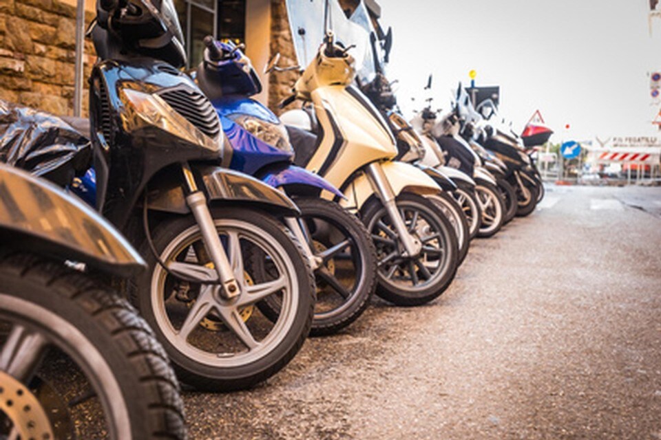 Assicurazione scooter, ecco quanto costa assicurare i cinquantini