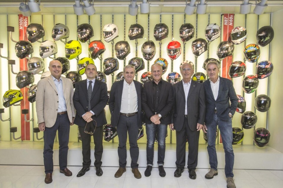 Caschi: Nolan in vendita, a settembre i nomi degli acquirenti