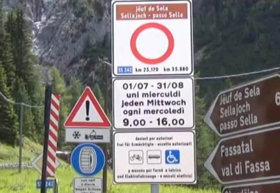 Passo Sella: tornano le limitazioni al traffico