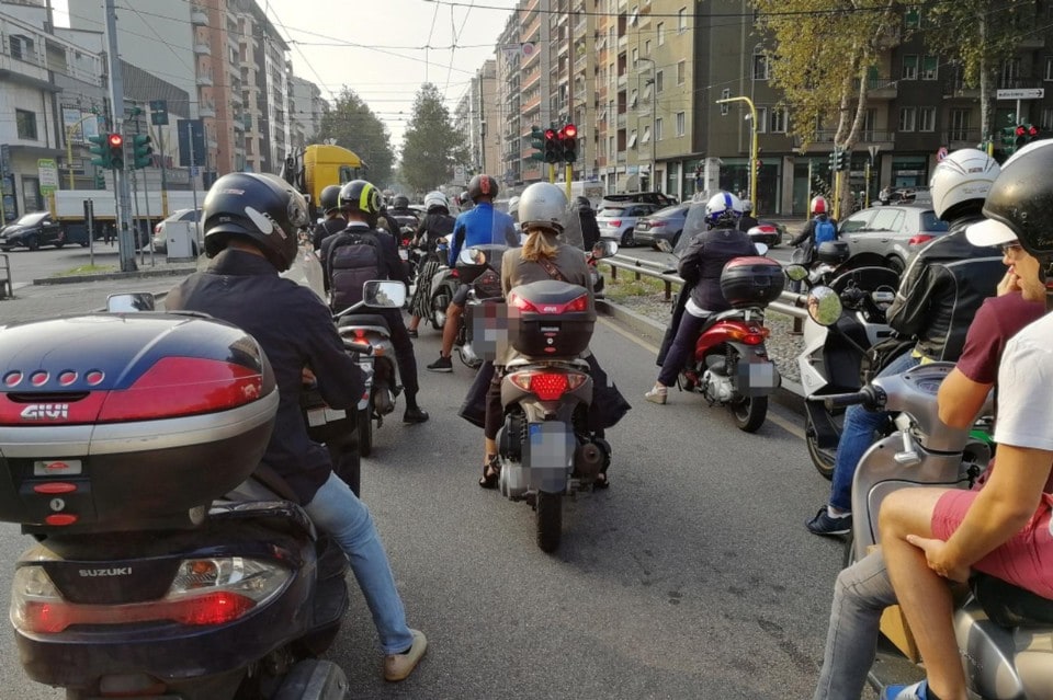 Caos bollo: se si vende o si rottama la moto, chi lo paga?