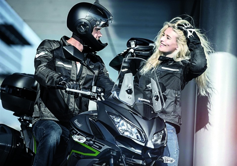 La moto e la voliera