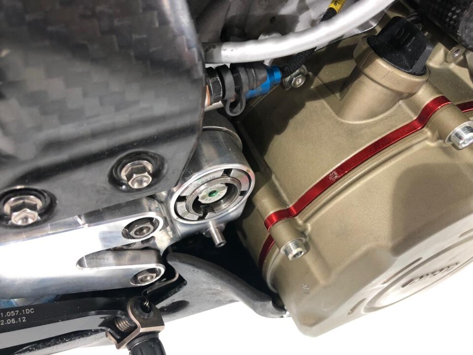 Ducati sceglie STM per la nuova frizione della Panigale V4 R