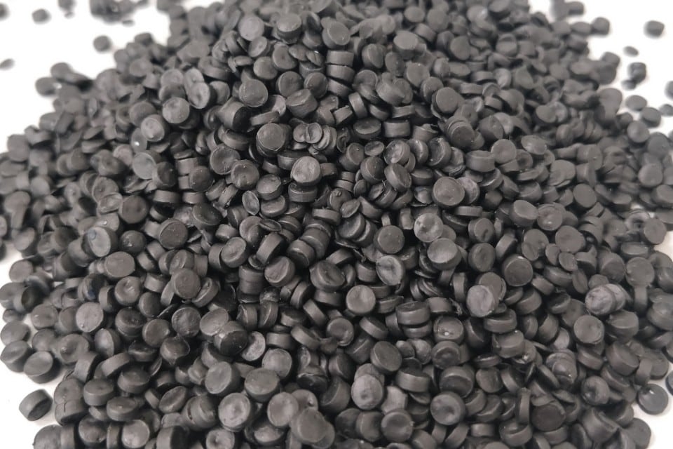 L'asfalto del futuro? È a base di grafene