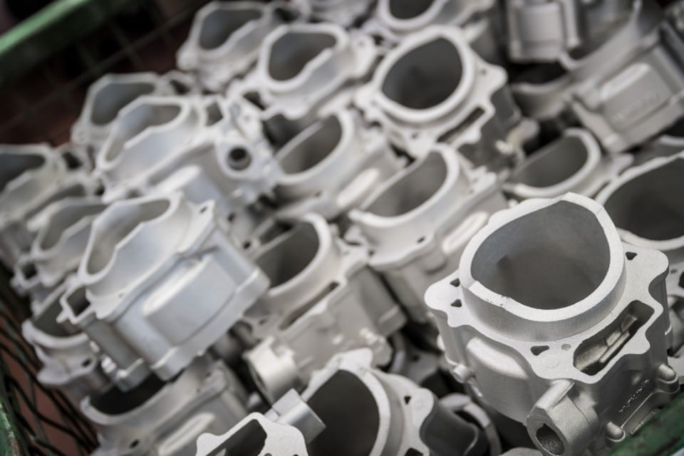 Athena: la multinazionale tascabile