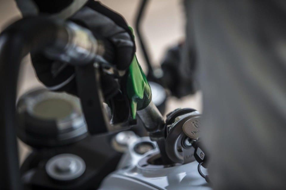 Benzinai verso lo sciopero, il Governo cerca una mediazione