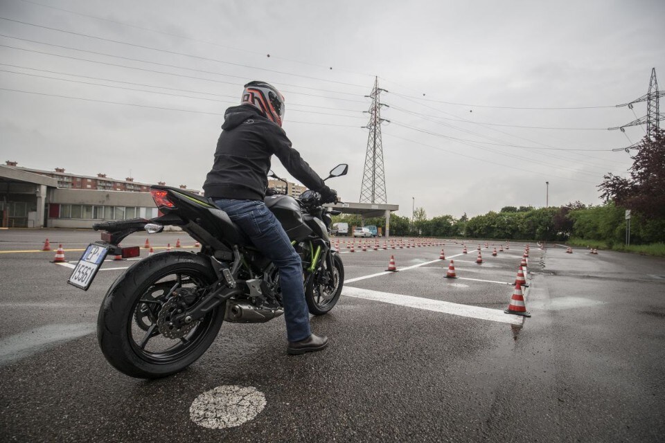 Esami patente A: come cambiano con la fase 2