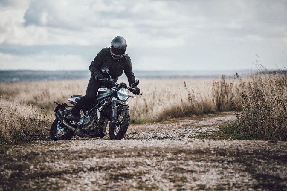 Con Husqvarna compri oggi la moto e paghi (la prima rata) dopo 120 giorni!