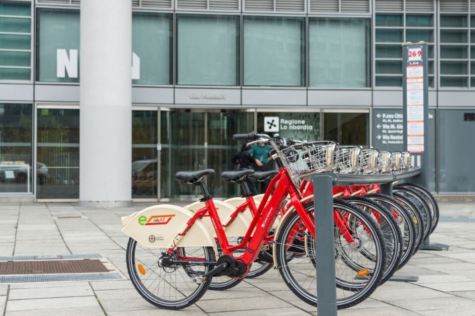 Bike sharing Milano: tariffe e operatori a confronto 