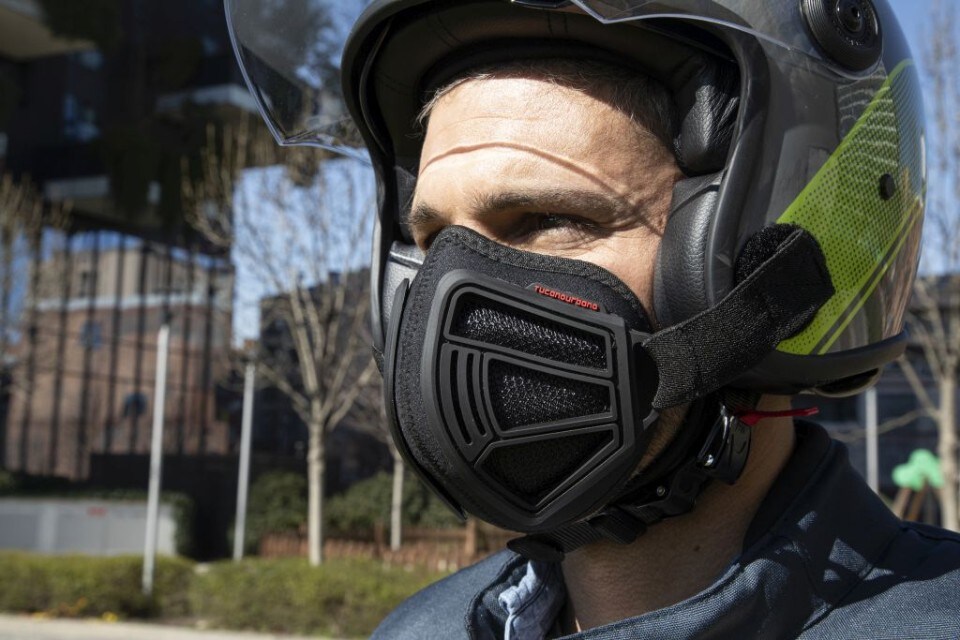 La moto ci salverà dal Covid?