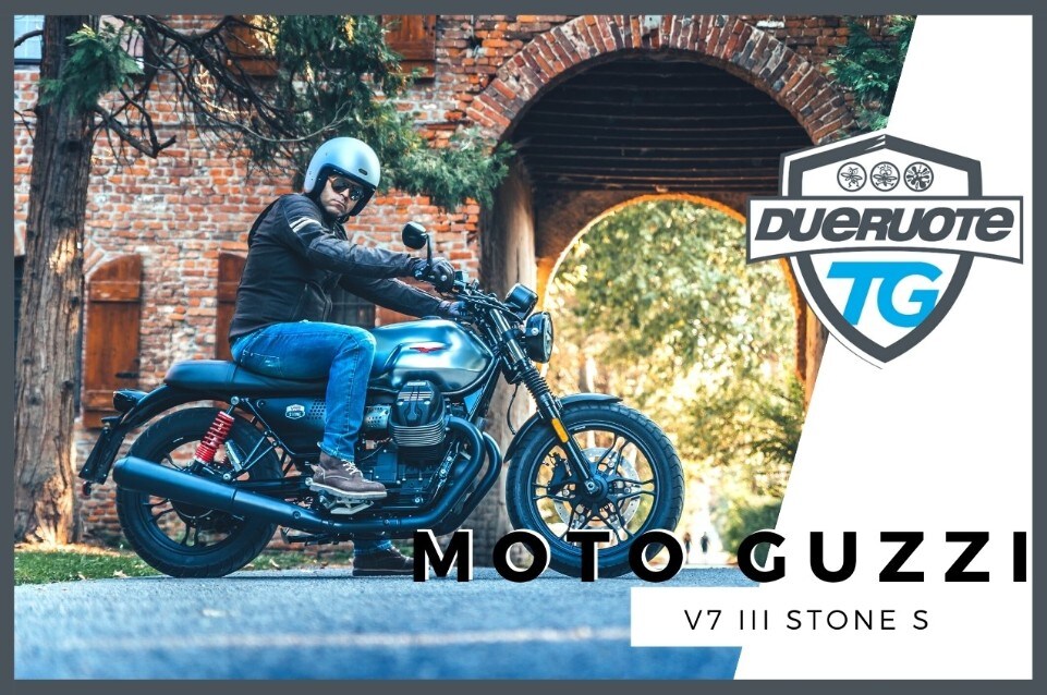 DueruoteTG puntata 36 prova Moto Guzzi V7 Stone S borsa Ogio Rig T-3 codice  della strada le novita in arrivo - Dueruote