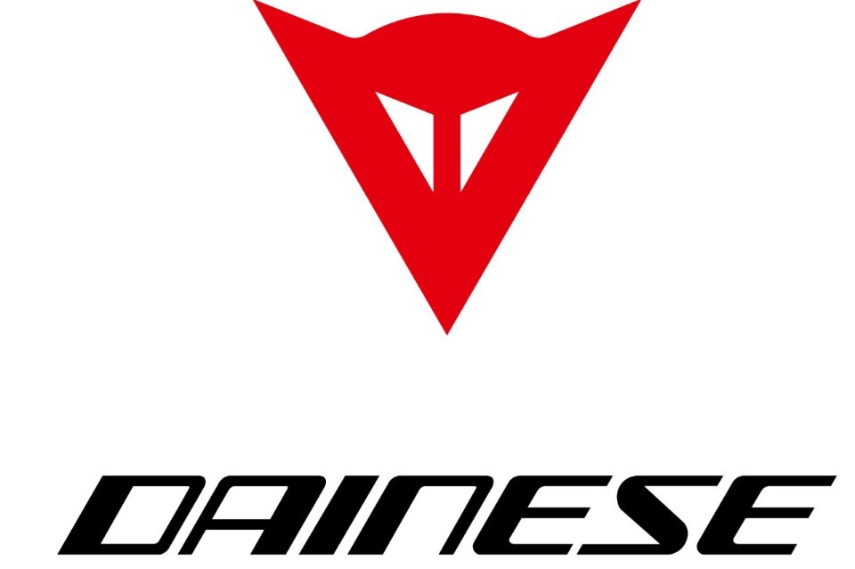 Dainese acquista TCX