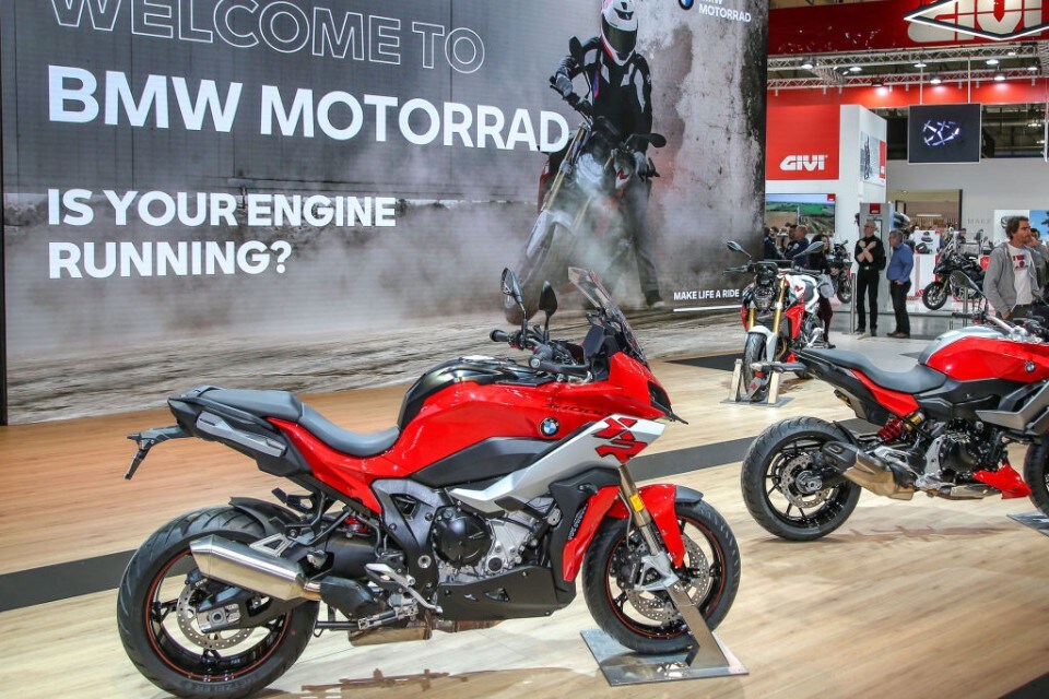 BMW dice addio per sempre a fiere e saloni della moto