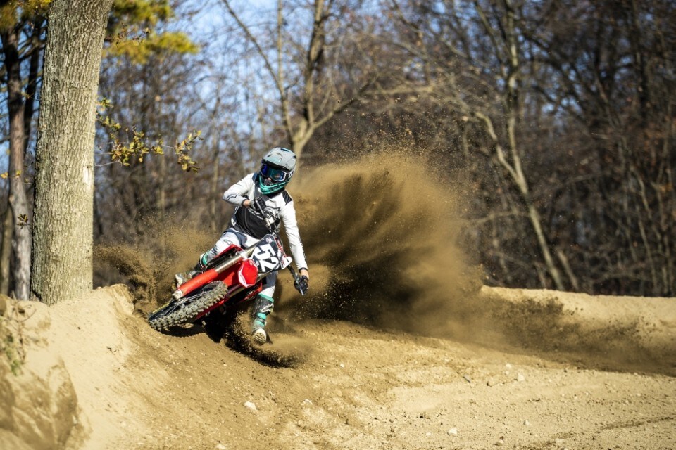 Notizie che non lo erano: la California mette al bando le moto da fuoristrada?