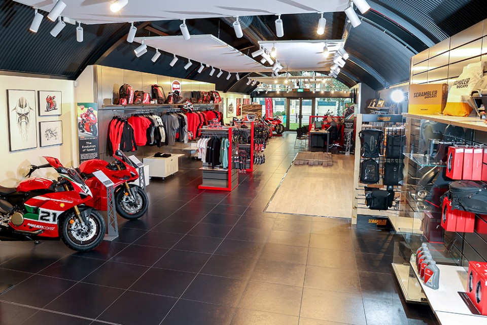 Ducati TORNA a Londra 