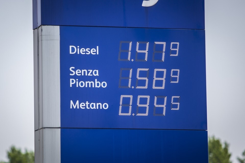 Caro benzina: il peggio deve ancora venire