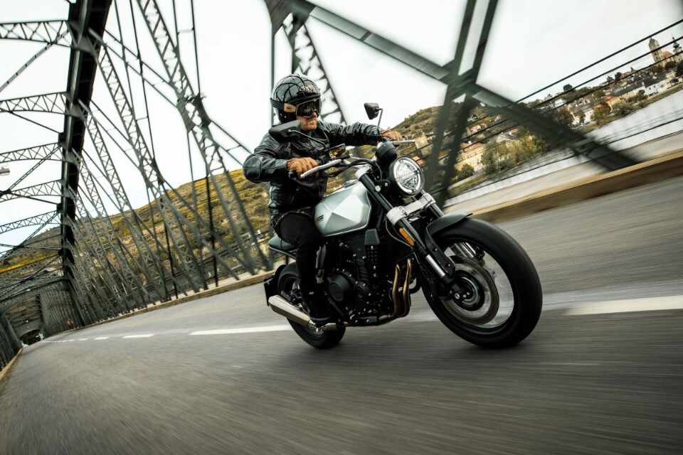 Brixton Riders United, ad Arona il raduno degli appassionati del marchio