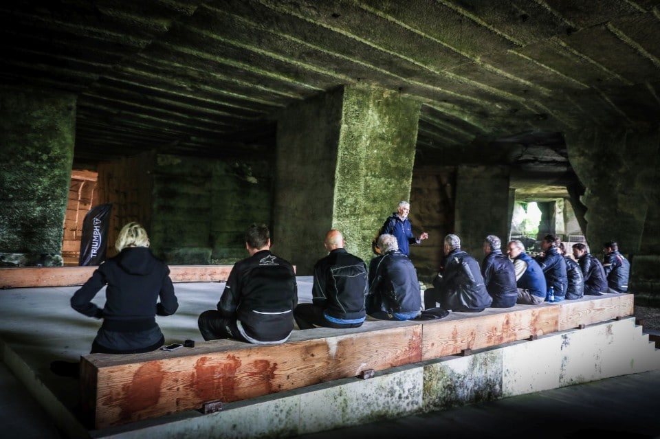 Triumph Adventure Experience: quando la moto va a braccetto con l'architettura