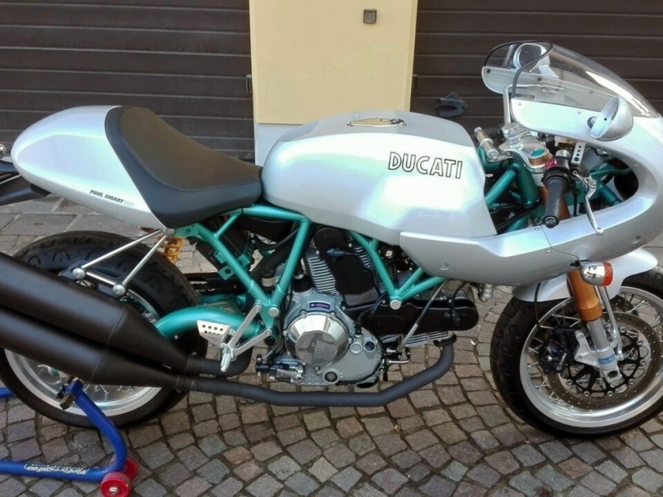 Dueruote annunci: le hypernaked usate da urlo